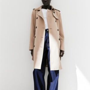H&M lined beige camel trench coat. Small. $80 . New